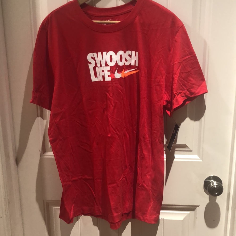 Mens Nike T-shirt. Size XL.